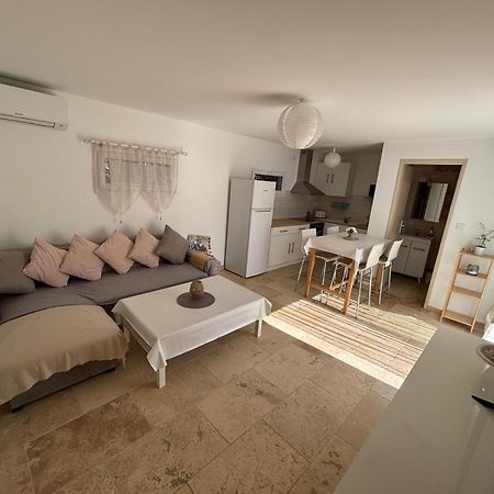 Maison De Vacances En Campagne Cavaillon Bagian luar foto
