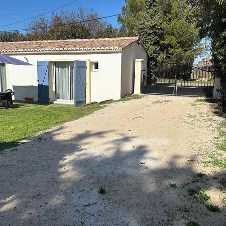Maison De Vacances En Campagne Cavaillon Bagian luar foto