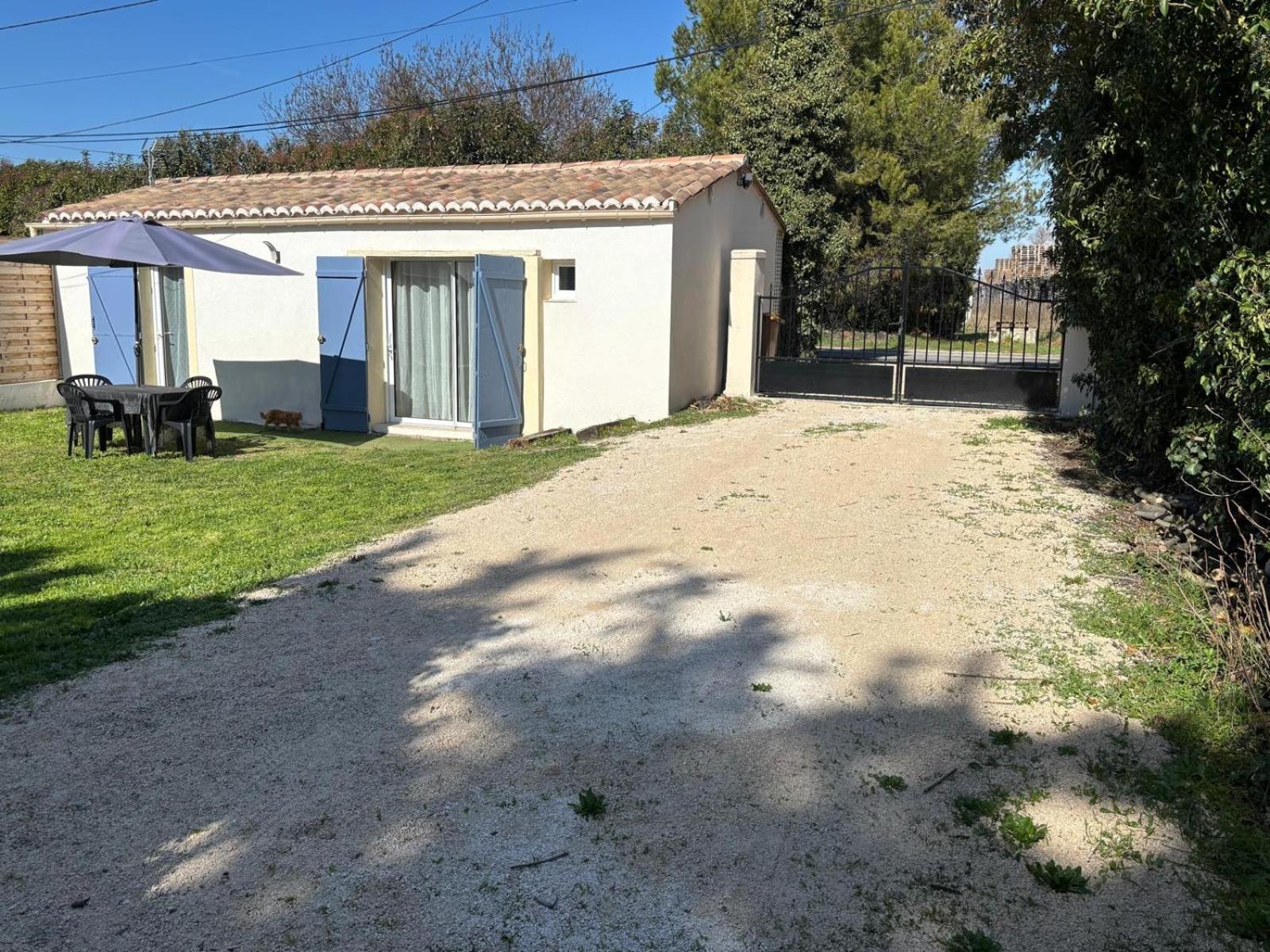 Maison De Vacances En Campagne Cavaillon Bagian luar foto